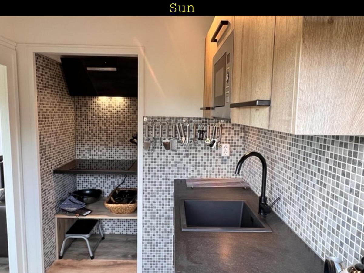 Inn To The Beach Ouddorp Εξωτερικό φωτογραφία